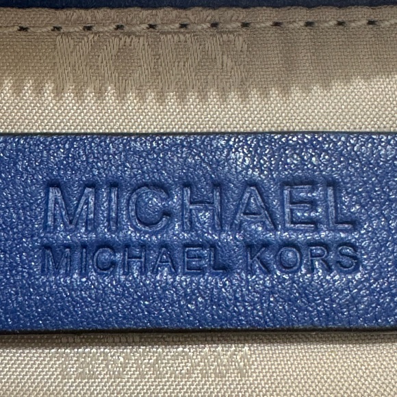 MICHAEL KORS FULTON TopZip Leather Wristlet - Picture 8 of 15